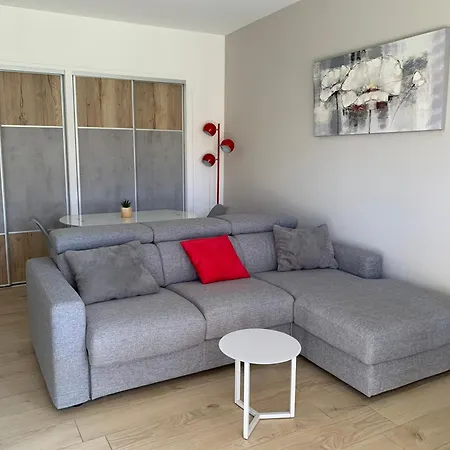 Apartmán Agreable 2 Pieces A 150 M De La